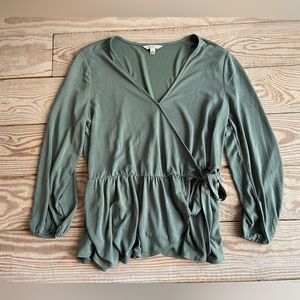Lucky brand blouse size small petite